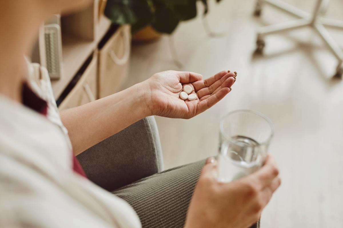 pills in hand