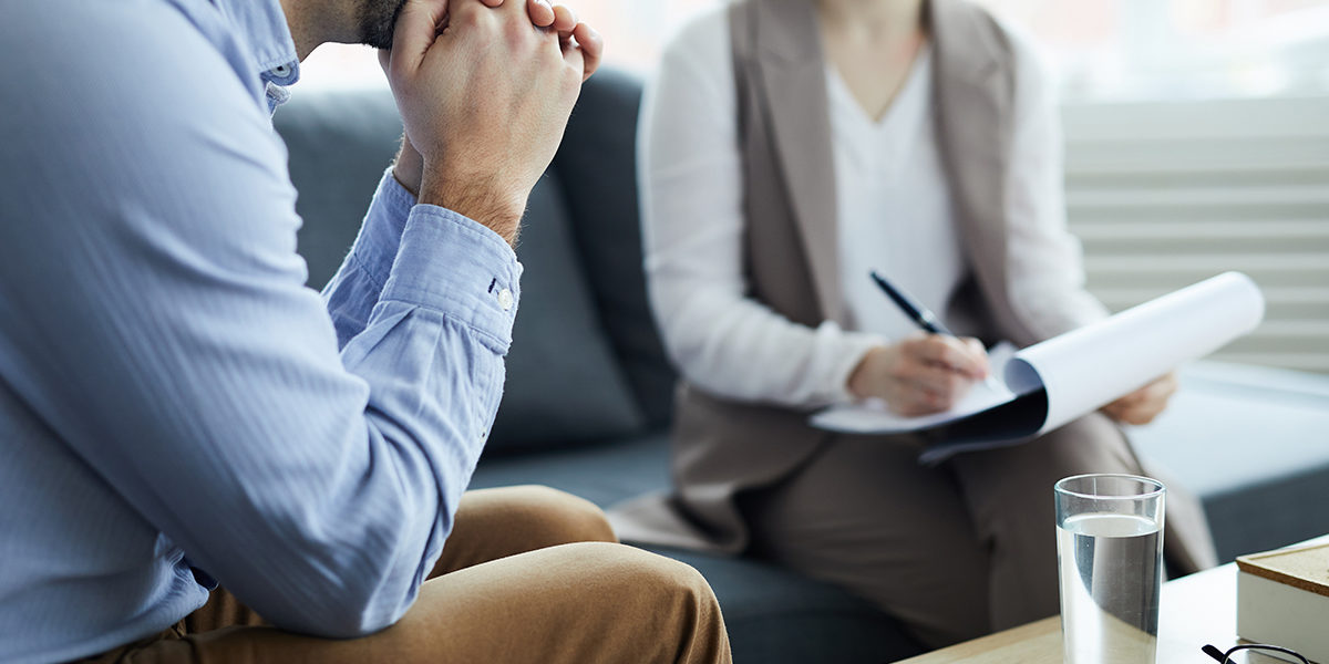 doctor explains to patient the charlson comorbidity index